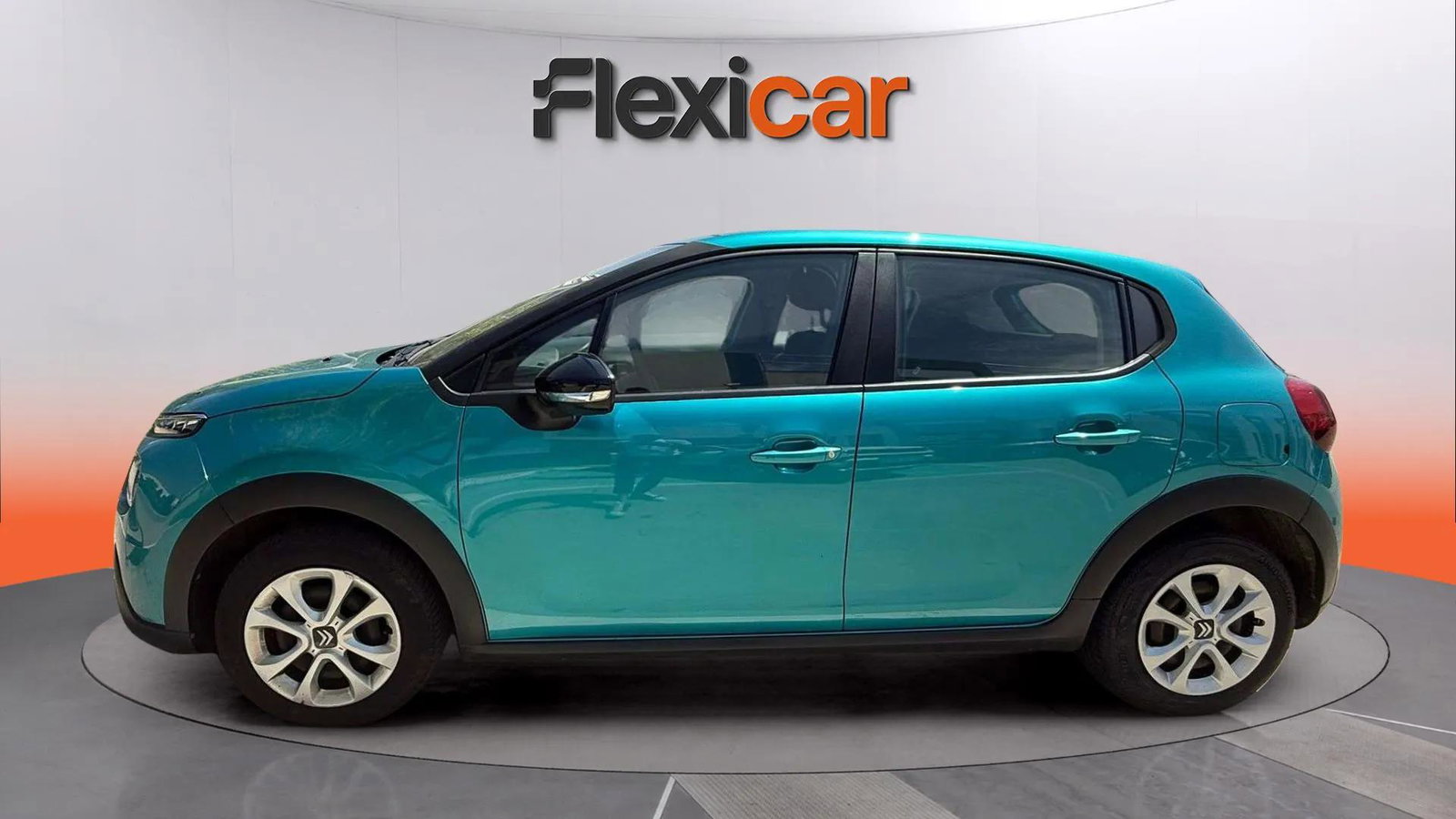 https://cdn-flexicar.caraffinity.it/public_appraisal_images_pro/images/stock/265493/mGsSvONJe7__1_4_Exterior_WhatsApp Image 2026-06-20 at 16.36.44.jpg